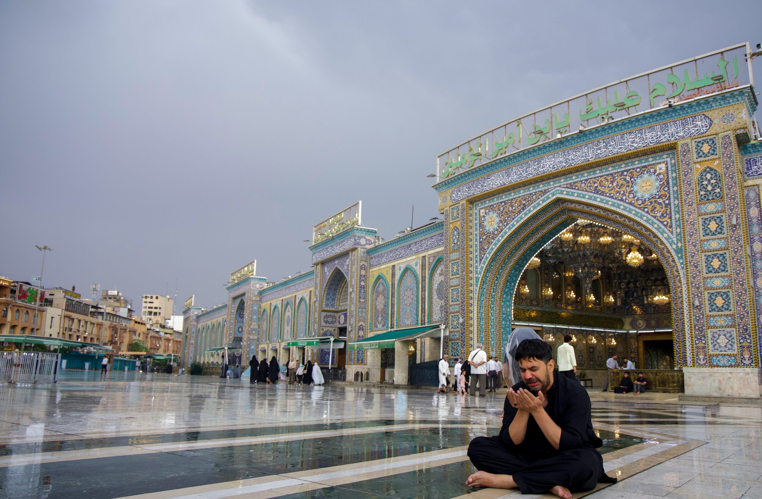 The Holy Shrine of Imam Hussain (as) in Karbala